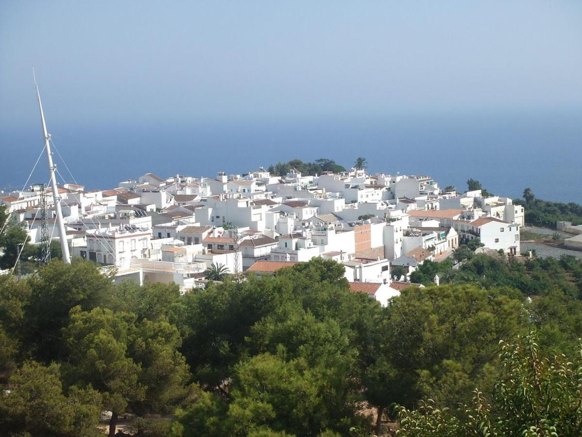 Apartamentos Cantarero Maro Nerja Екстериор снимка
